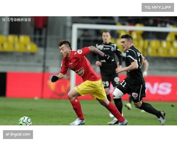 土超中场拦截数据对比 防守型后腰作用关键